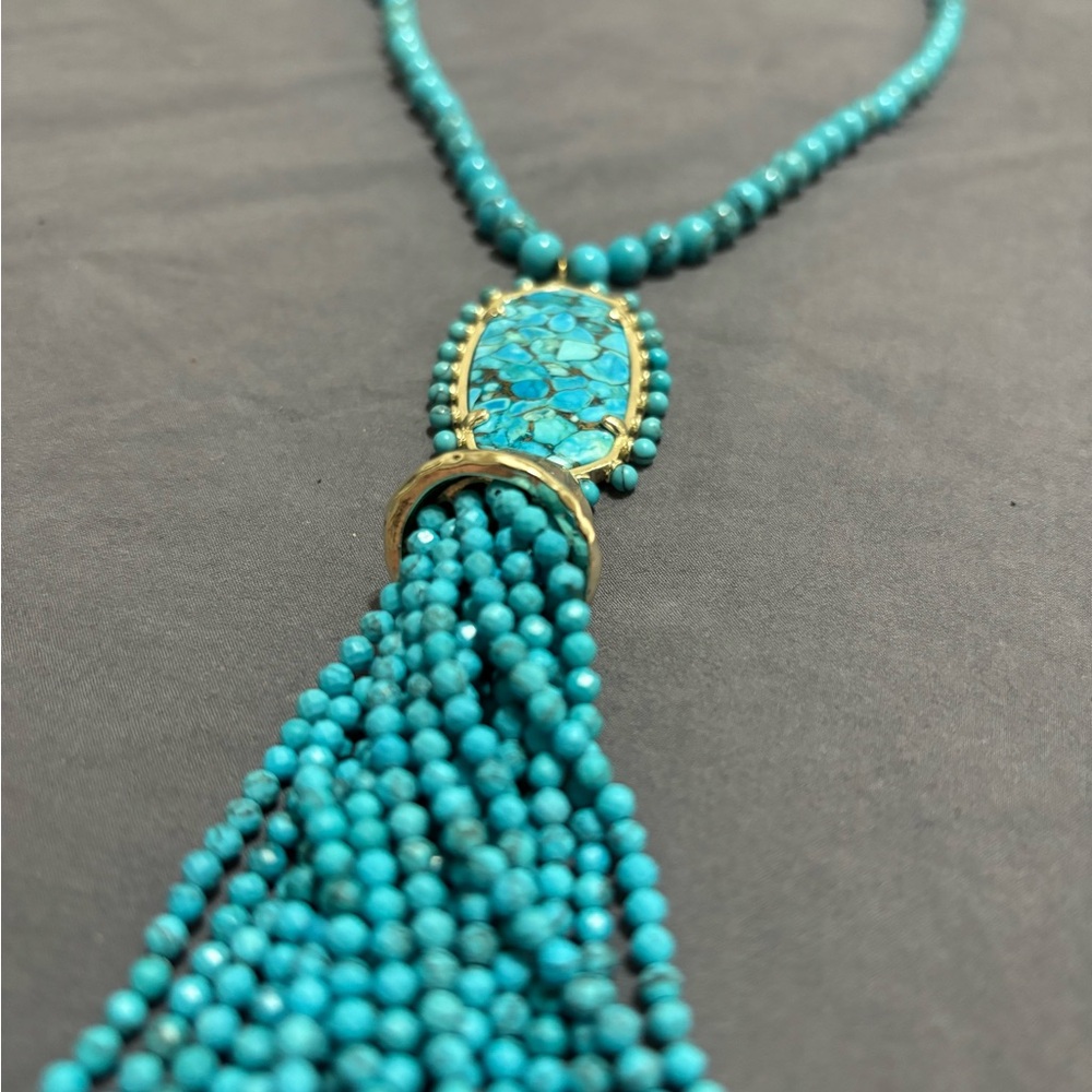 Kendra Scott turquoise pendant necklace